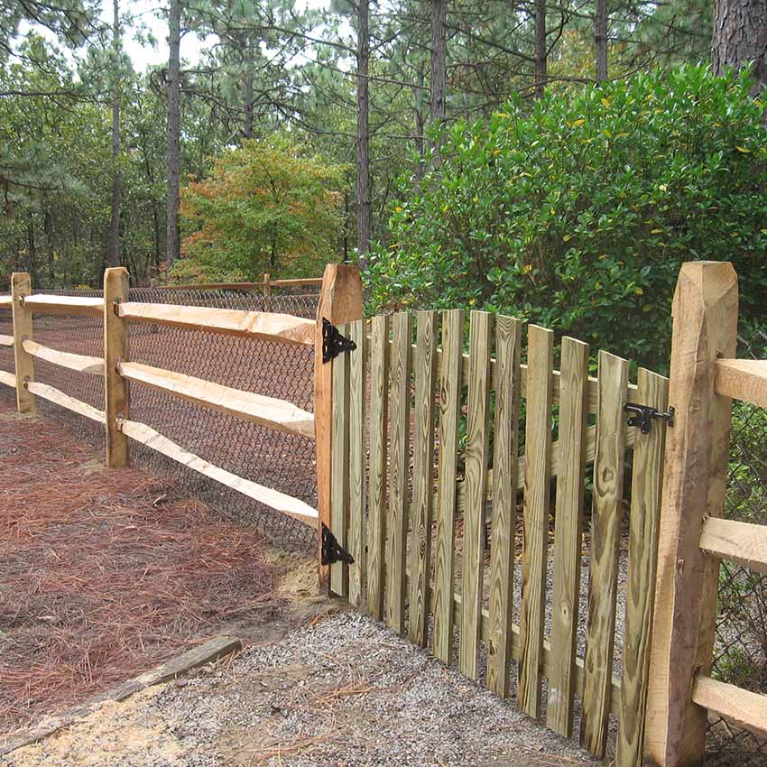 gated-wooden-fence Gated wooden fence