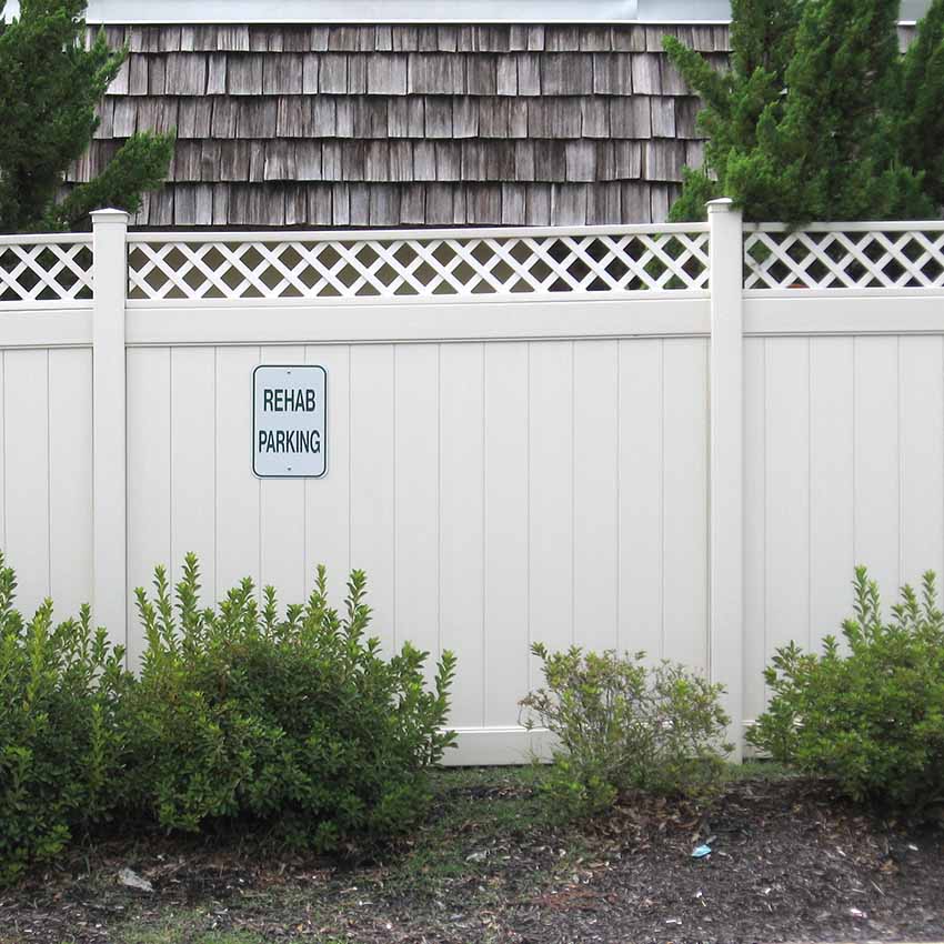 vinyl-business-fence Vinyl fence around business